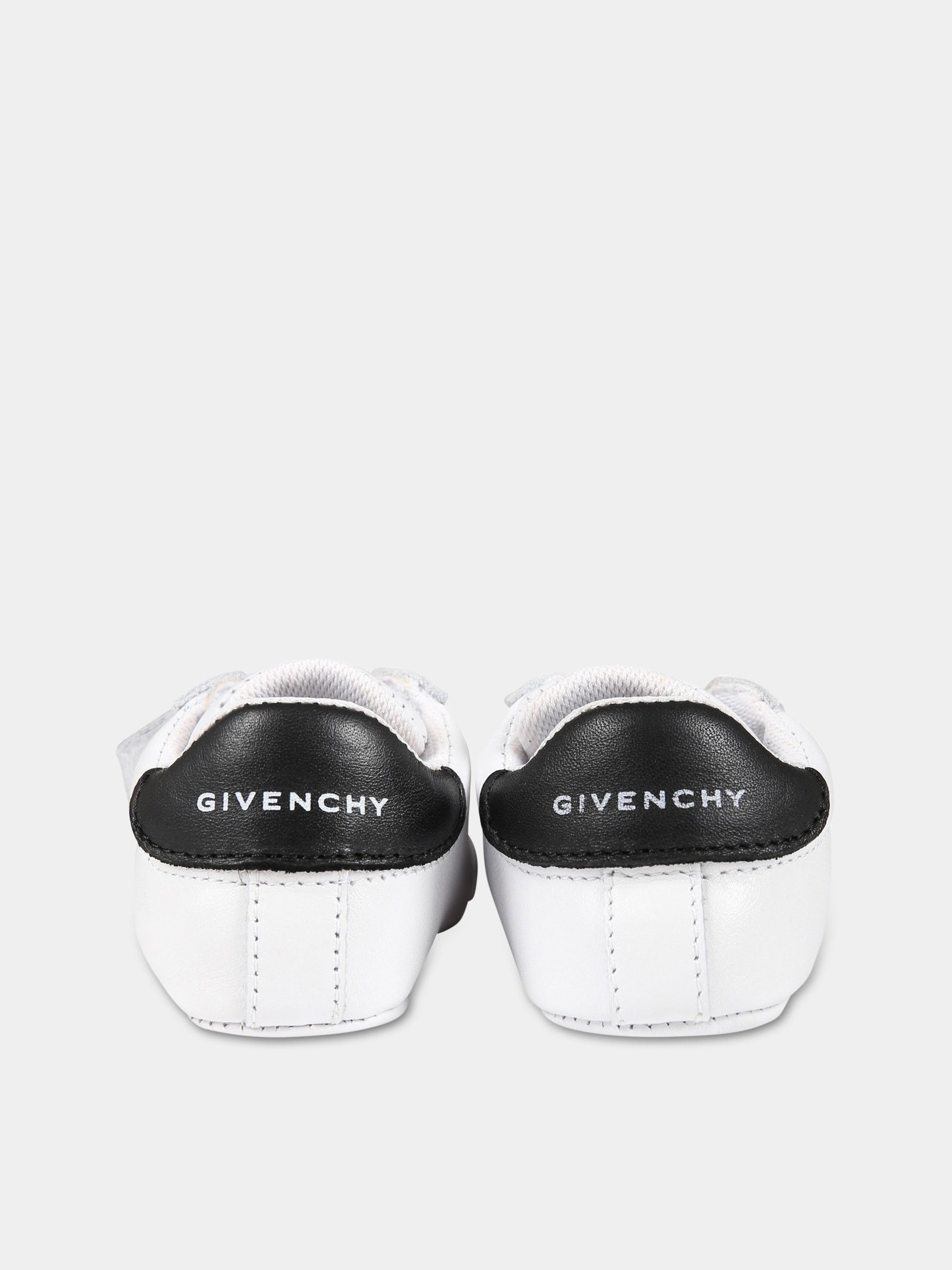 Sneakers bianche per neonato con logo,Givenchy Kids,H99045 10P